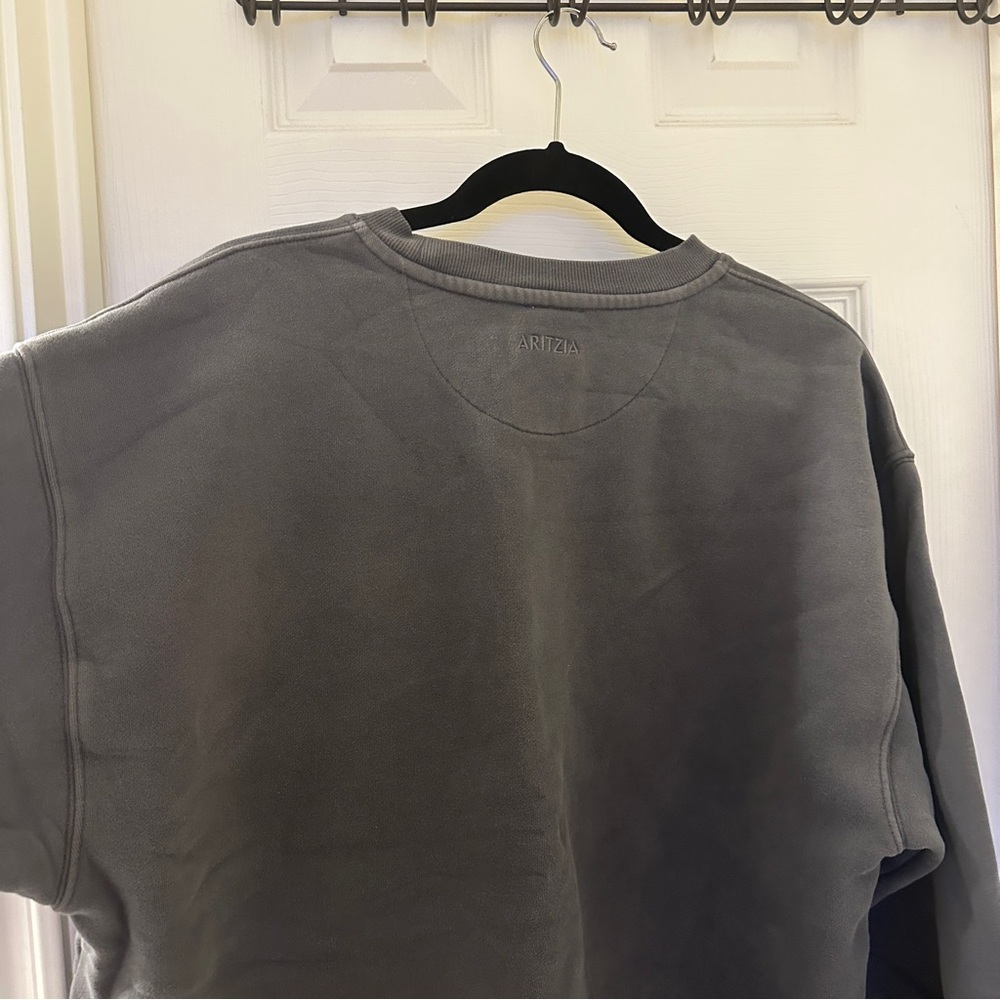 Aritzia Cozy Fleece Perfect Crew Sweatshirt in Faded Coal Grey - Picture 6 of 6